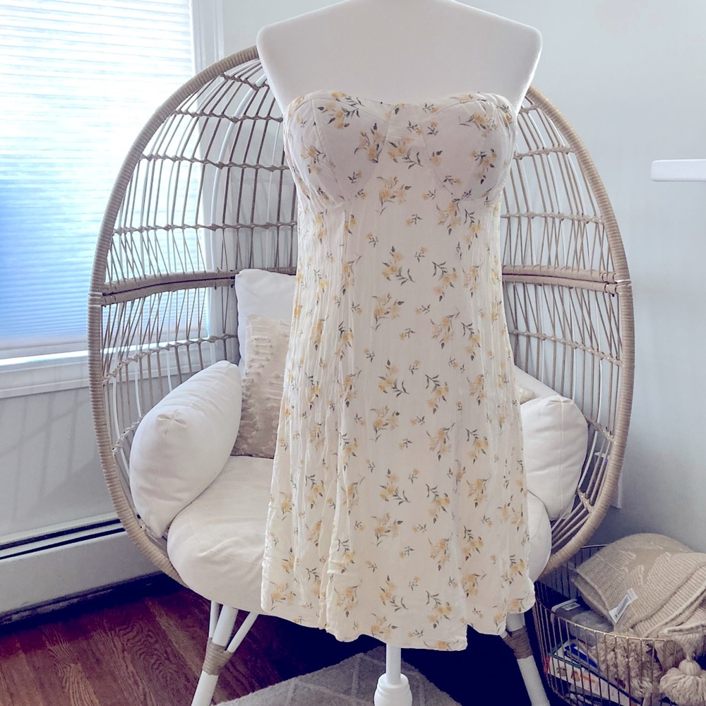 American Eagle White Strapless Mini Dress Yellow‎ Flower Bustier Babydoll Large